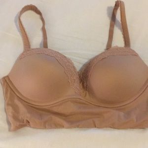 VS Wireless push up bra 34B.  Like new.